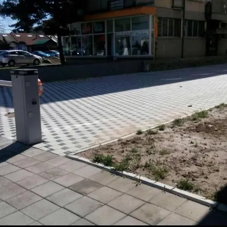 Adam's 1 Apartment Kladovo